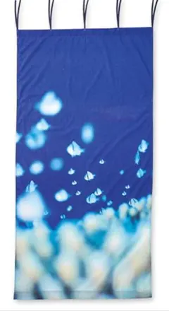 フェリシモ 海とかもめ部 お部屋が海になる 海中の光に包まれるカーテンの会