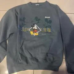 ミッキーマウス Nevada トレーナー