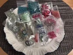 ビーズ まとめ売り お譲り おすそ分け クリスマス 緑 赤