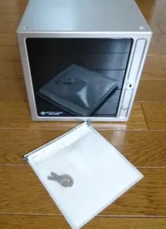 CD/DVD鍵付き収納ケース　4個（2色）サンワサプライ FCD-DR12S