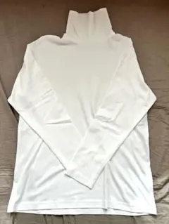 【美品】GU タートルネック　Tシャツ　ホワイト　Lサイズ