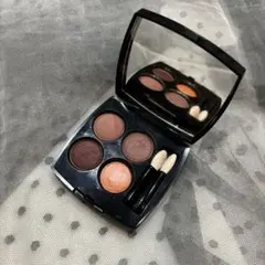 シャネル レ キャトル オンブル