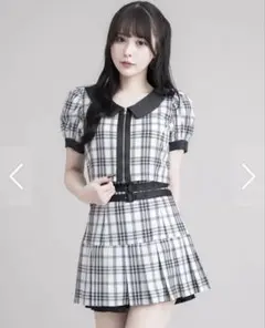 pium ハートボタンタックフレアミニスカート ハートボタンタックフレアミニスカート – pium