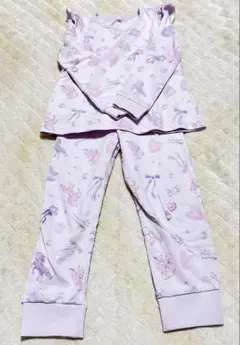 ユニコーン柄薄紫色パジャマ裏起毛　110cm 未使用品