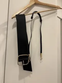 ブラックレザーベルト ゴールド金具付き