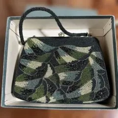 ビーズ葉模様クラッチバッグ(難あり)