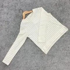 ✨アースミュージックエコロジー✨トップス♡ベージュ♡シンプル♡（F)