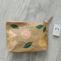【新品未使用】THE BODY SHOP ポーチギフト（ピンクグレープフルーツ）のサムネイル