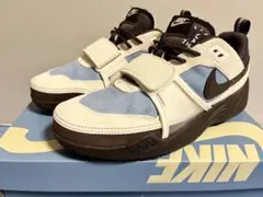 トラヴィススコット スニーカー