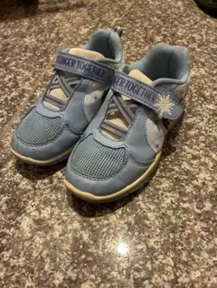 限定価格！　アナと雪の女王 スニーカー 青　18センチ