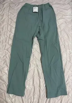 タグ付き新品★ミントグリーン綿パンツ★150★ブリーズ