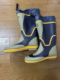 【値下げしました】雨靴　Lサイズのサムネイル