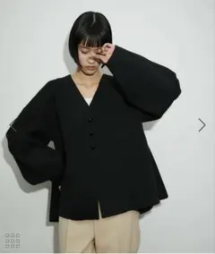 ADAM ET ROP FEMME ペプラムダンボールカーディガン ブラックのサムネイル