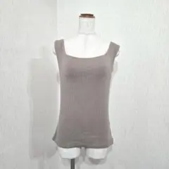 ユニクロ カップ付きリブタンクトップ（L）ブラトップ ベージュ系 インナー