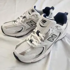 新品⭐︎　ニューバランス　MR530SG 24センチ