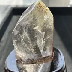 ギリシャ・セリフォス島産 グリーンクォーツ アメシストポイント 鉱物