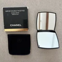 CHANEL MIROIR DOUBLE FACETTES 手鏡のサムネイル