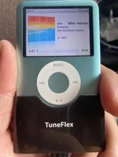 TuneFlex 車用ホルダー シガーソケット接続iPodnano付きusdm