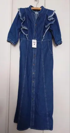 RODEO CROWN デニムフリルワンピース 税込9350円の品のサムネイル