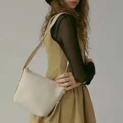TOPKAPI EFOLE ショルダーバッグ 鞄 バッグのサムネイル