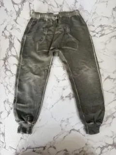 ZARA カーキーカジュアルパンツ 110cm