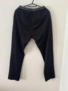 黒ジャージパンツ ウエストグレーストライプ