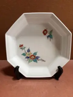 天皇皇后陛下御買上小畑裕司作色絵躑蠋花文八角七寸皿 未使用 検仁和 柿右衛門