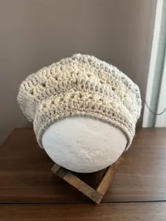 【手編み】　レディースあったかベレー帽　未使用品