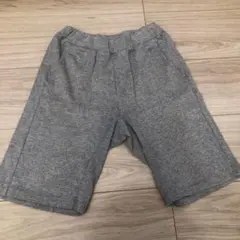 ユニクロ　キッズ　グレー　スウェット　半ズボン　130サイズ　コットン