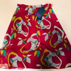 YUKI TORII INTERNATIONAL 総柄フレアスカート　レッド系のサムネイル