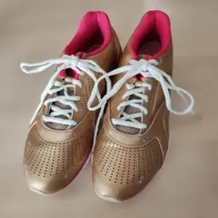 Reebok イージートーン　ゴールド ピンク スニーカー　24.0
