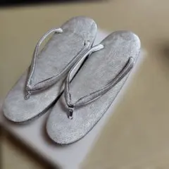和装履物 草履 シルバー系