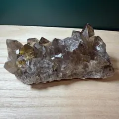 ✨スモーキークォーツ 金針水晶 ヘマタイト 原石 クラスター 697g 一点