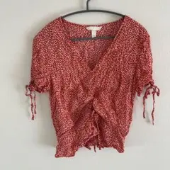 赤 花柄 半袖 Vネック シャツ レディース