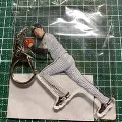 阪神タイガース　才木浩人　ダイカットアクリルキーホルダー　プレー　アクキー