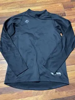 デサントアンダーシャツ中古品160 記名があります。子ども用