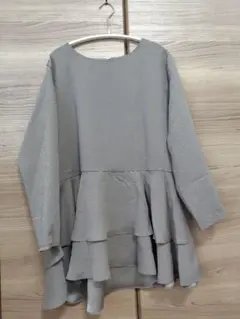 maviru ティアードフリルペプラムブラウス（モカ）kirakiraShop