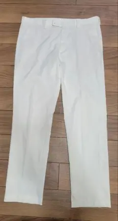 ホワイト スラックス バックポケット付き
