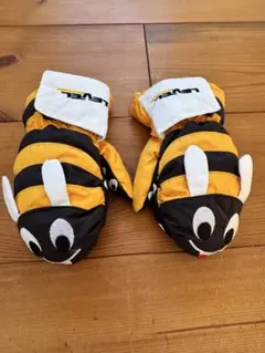 LEVEL 蜂　グローブ　ベビー　雪遊び　手袋　スノー　スキー