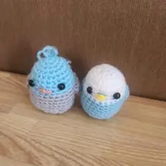 ハンドメイド　あみぐるみ　インコ　鳥　置物