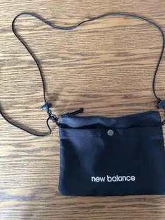 new balance ショルダーバッグ 黒