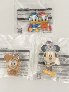 【未開封】ディズニー　ピンバッジ　チャーム