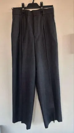 トゥモローランドパンツ