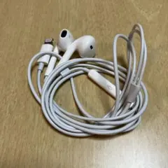 EarPods Lightningコネクタ Apple純正有線イヤホン 1.2m
