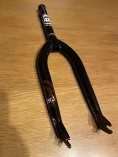 VINTAGE NOS GT BMX ハンドル ビンテージ 未使用 VINTAGE NOS GT BMX ハンドル ビンテージ 未使用 - メルカリ