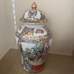 中国美術 蓋付花瓶 花器 飾り壺 壷 宮廷人物図 花鳥図 陶器 磁器 金彩色紜 中国美術 蓋付花瓶 花器 飾り壺 壷 宮廷人物図 花鳥図 陶器 磁器