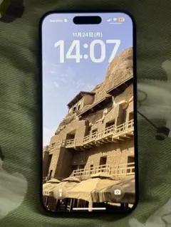 【美品】iPhone15Pro 256GB SIMフリー