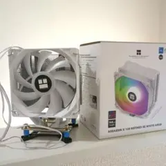 Thermalright　CPUファン 120㎜　white