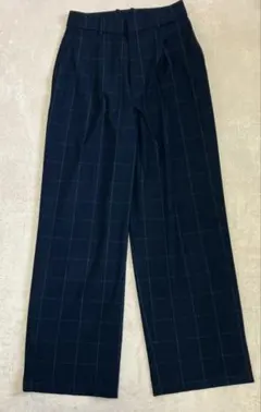 ユニクロ　レディースパンツ　ネイビー　チェック柄　春夏