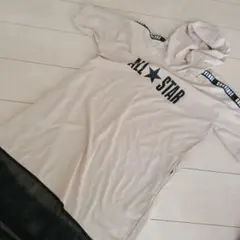 コンバース　フード付きベージュワンピース